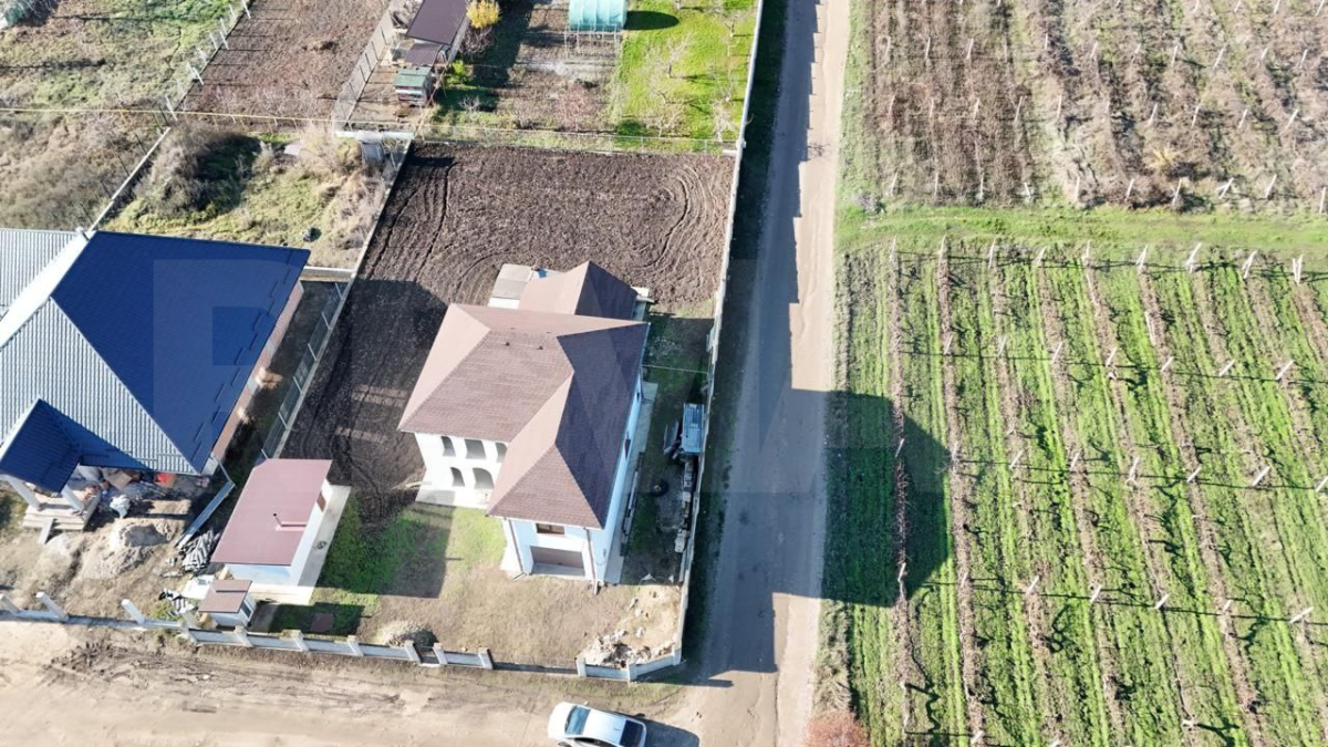149.000 EUR