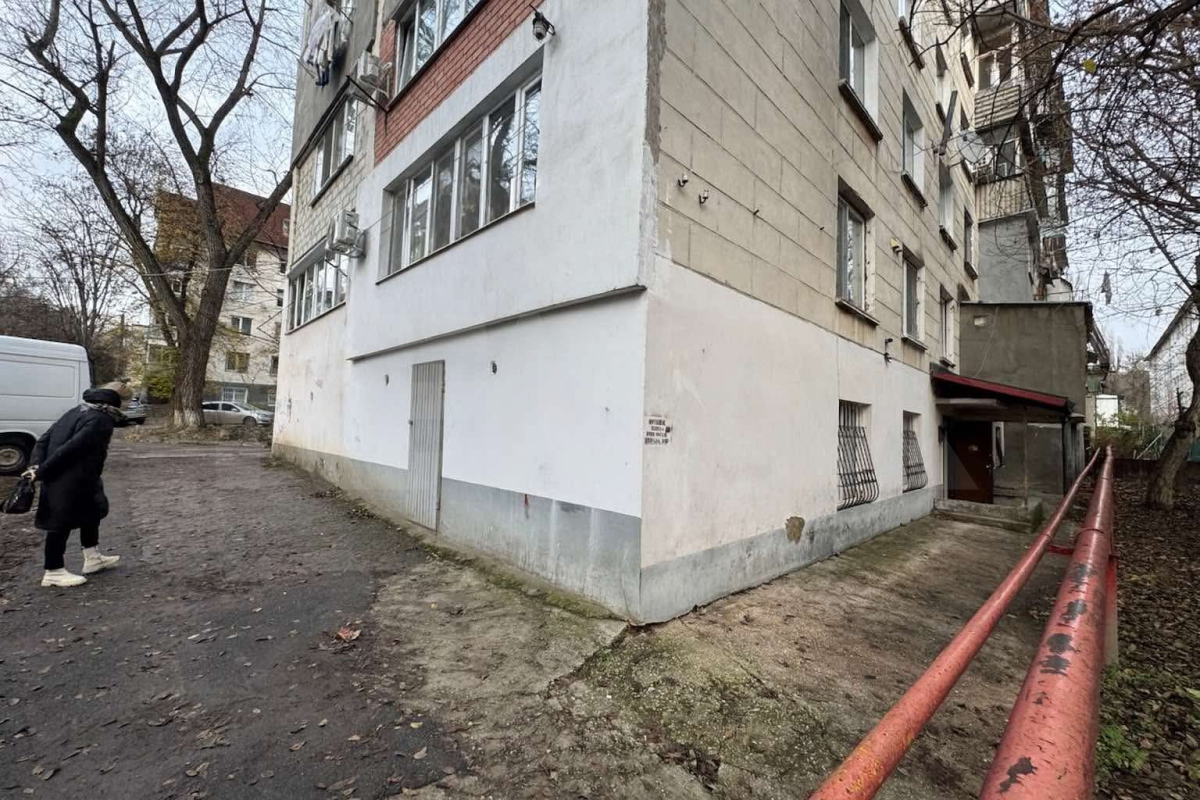 175.000 EUR