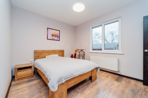 135.000 EUR