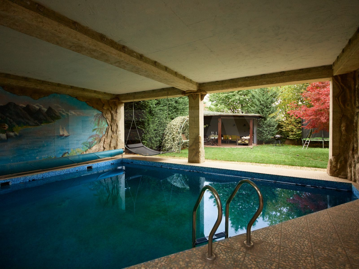 950.000 EUR