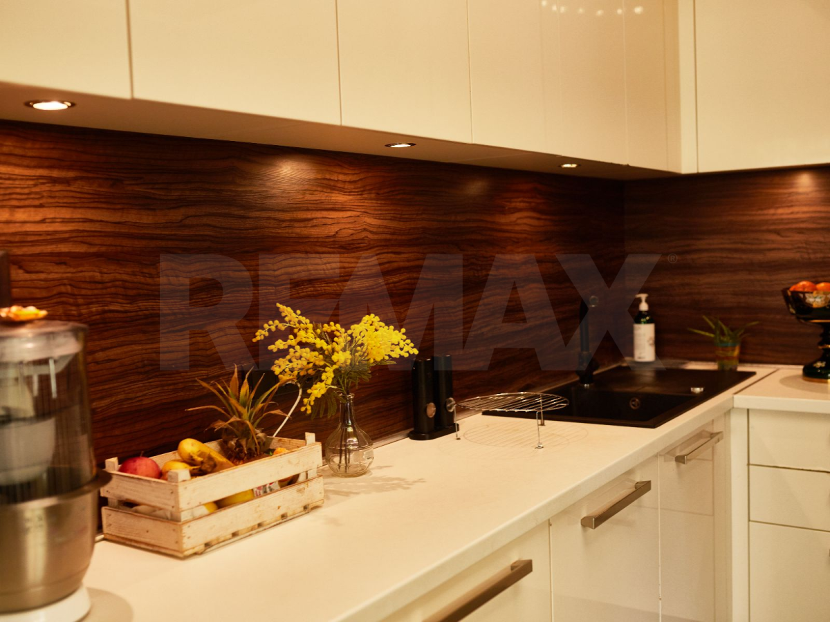 950.000 EUR