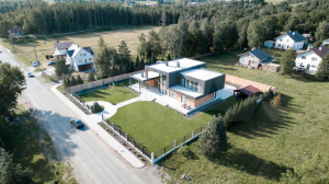 204.000 EUR