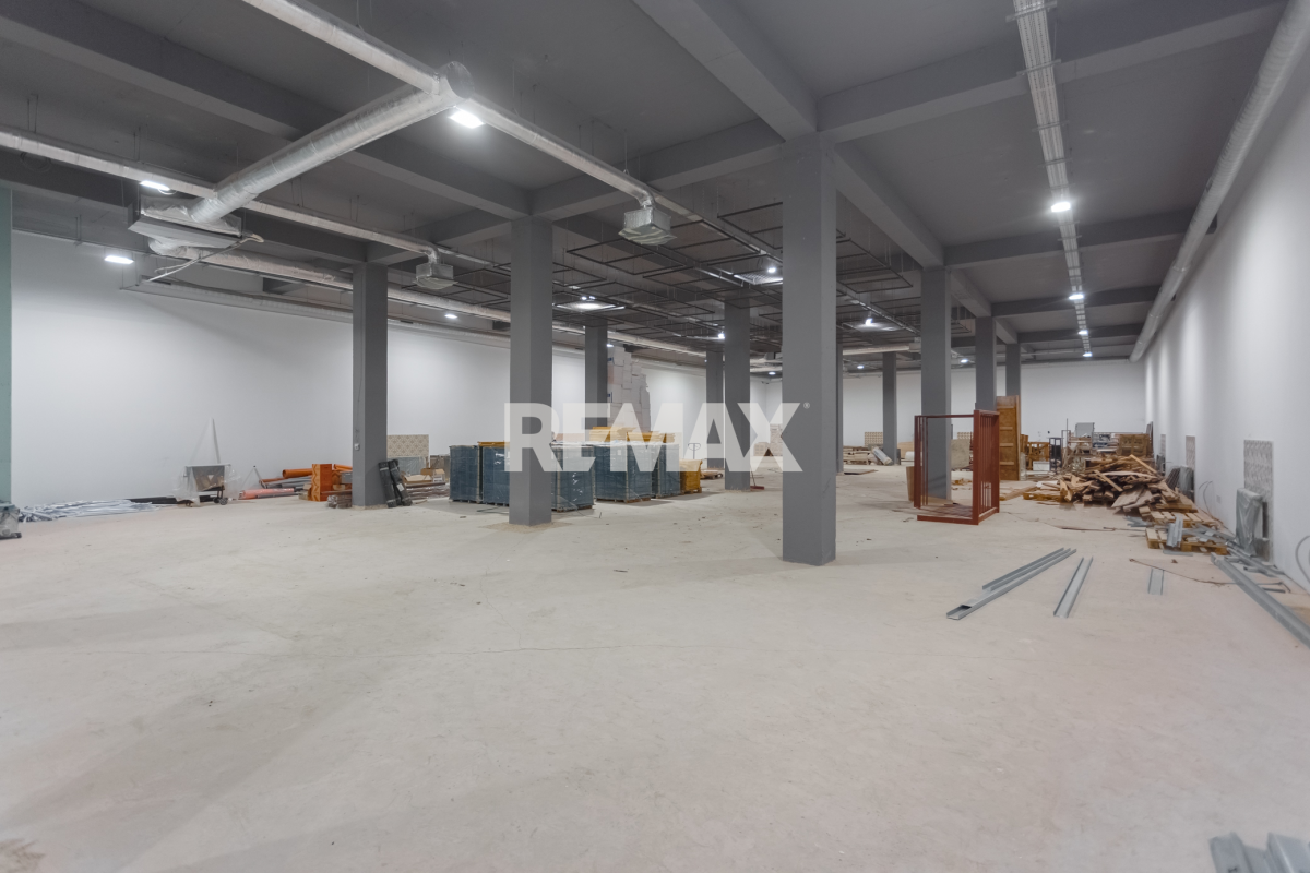 3.850 EUR