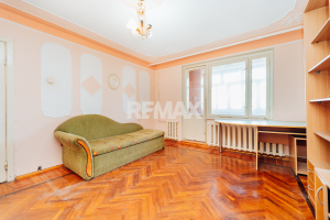 104.000 EUR
