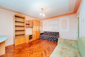 104.000 EUR