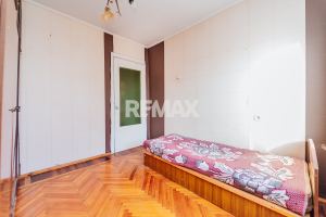 104.000 EUR