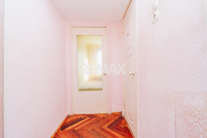 104.000 EUR