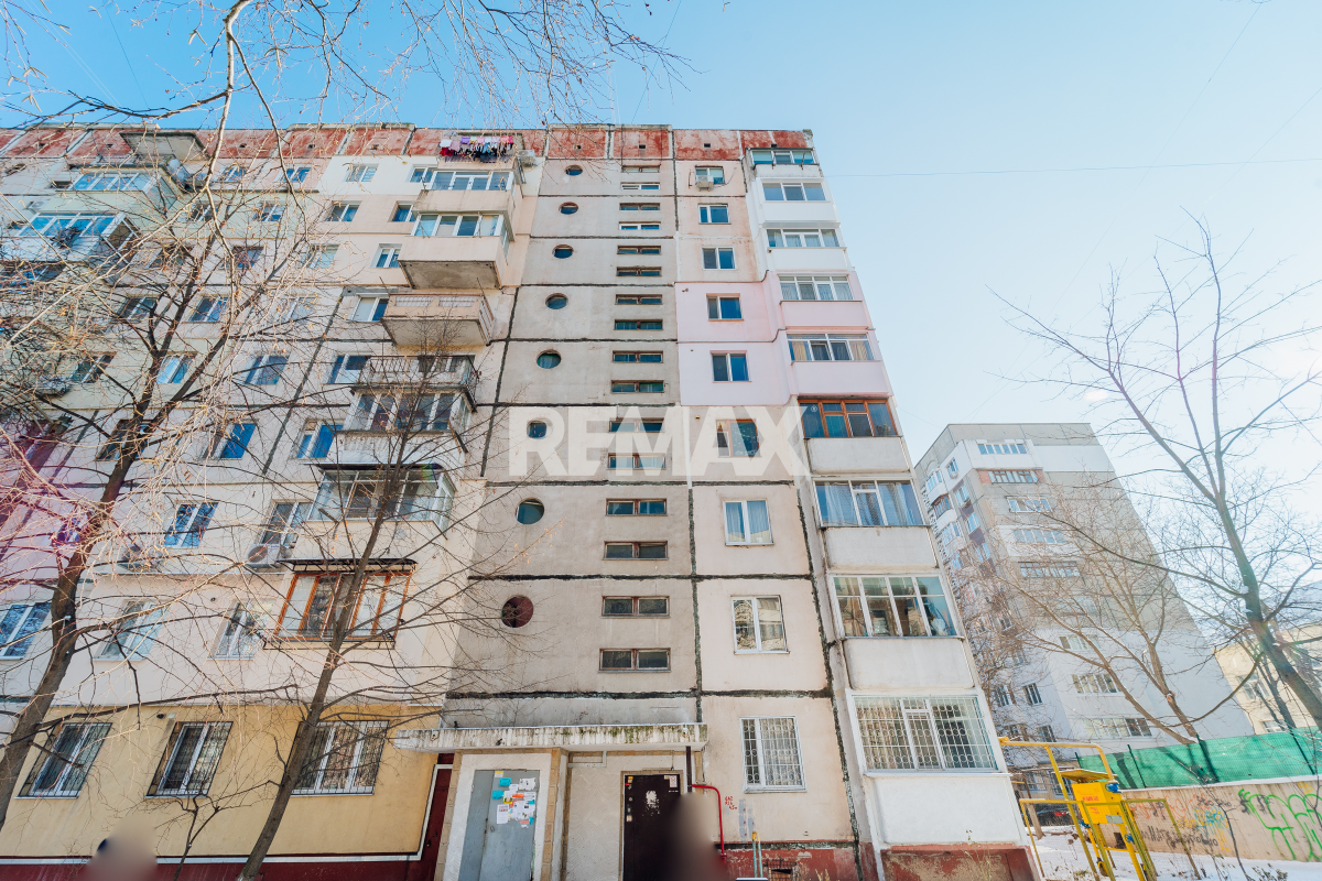 104.000 EUR