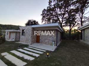 360.000 EUR