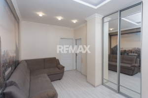 94.000 EUR
