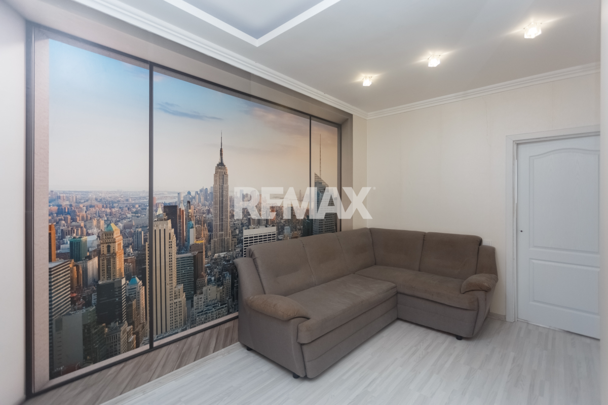 94.000 EUR