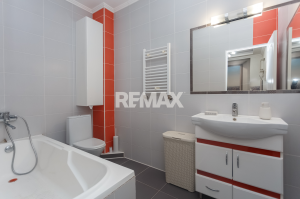 94.000 EUR