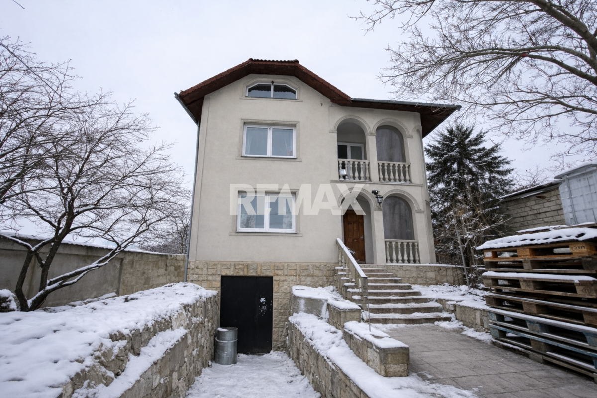 350.000 EUR