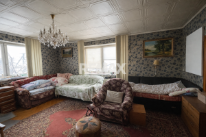 350.000 EUR