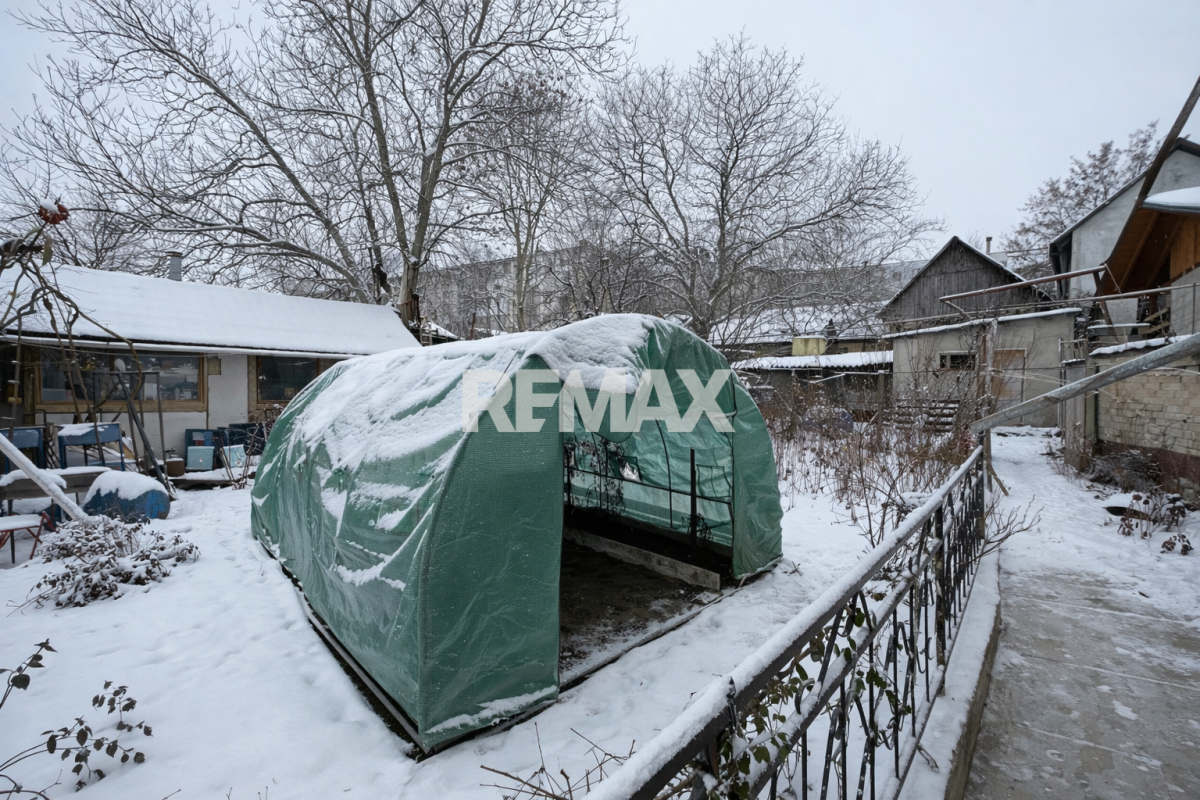 350.000 EUR