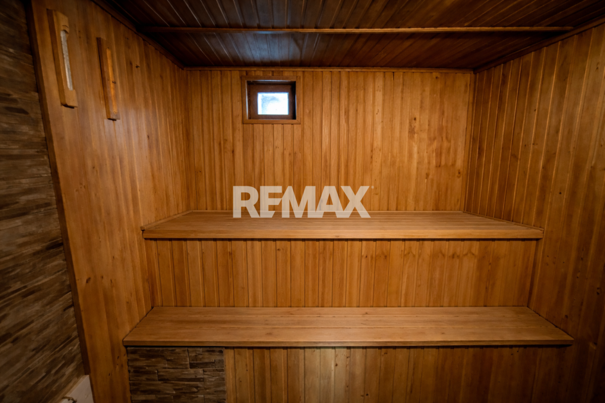 350.000 EUR