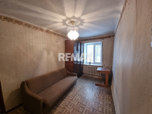 49.900 EUR