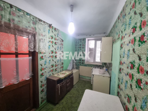 49.900 EUR