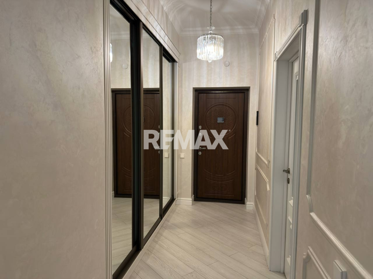 2.000 EUR