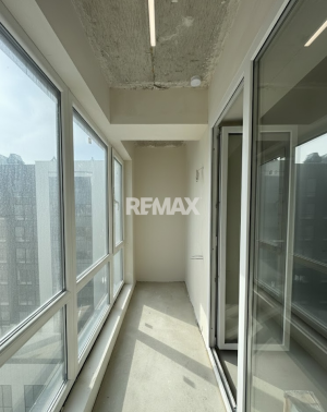 104.900 EUR
