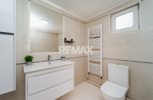 105.000 EUR