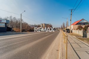 105.000 EUR