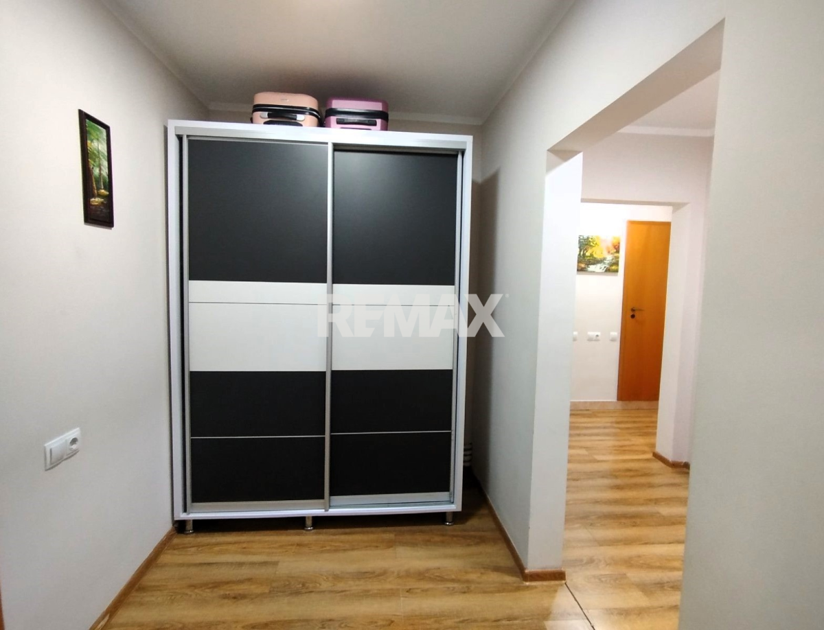 45.000 EUR