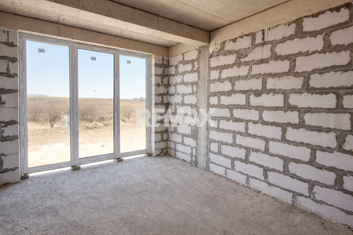 180.000 EUR