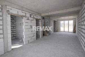 180.000 EUR
