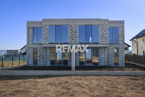 180.000 EUR