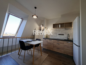 62.400 EUR