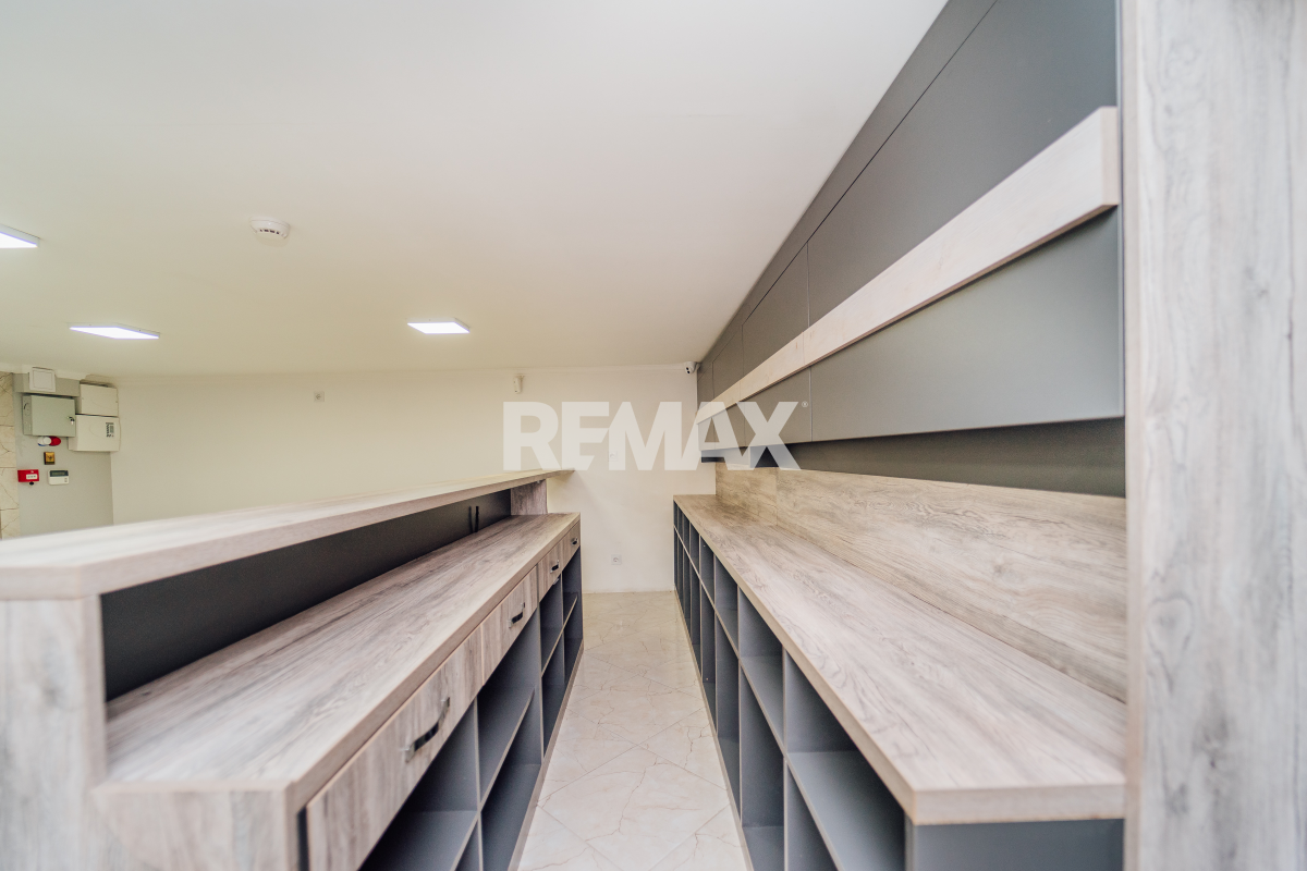 145.000 EUR