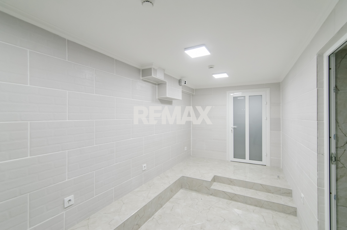 145.000 EUR