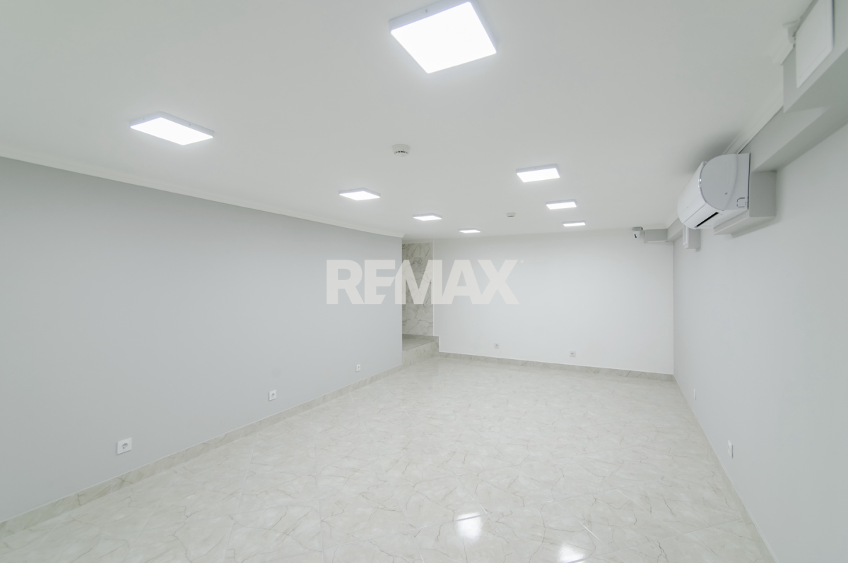 145.000 EUR