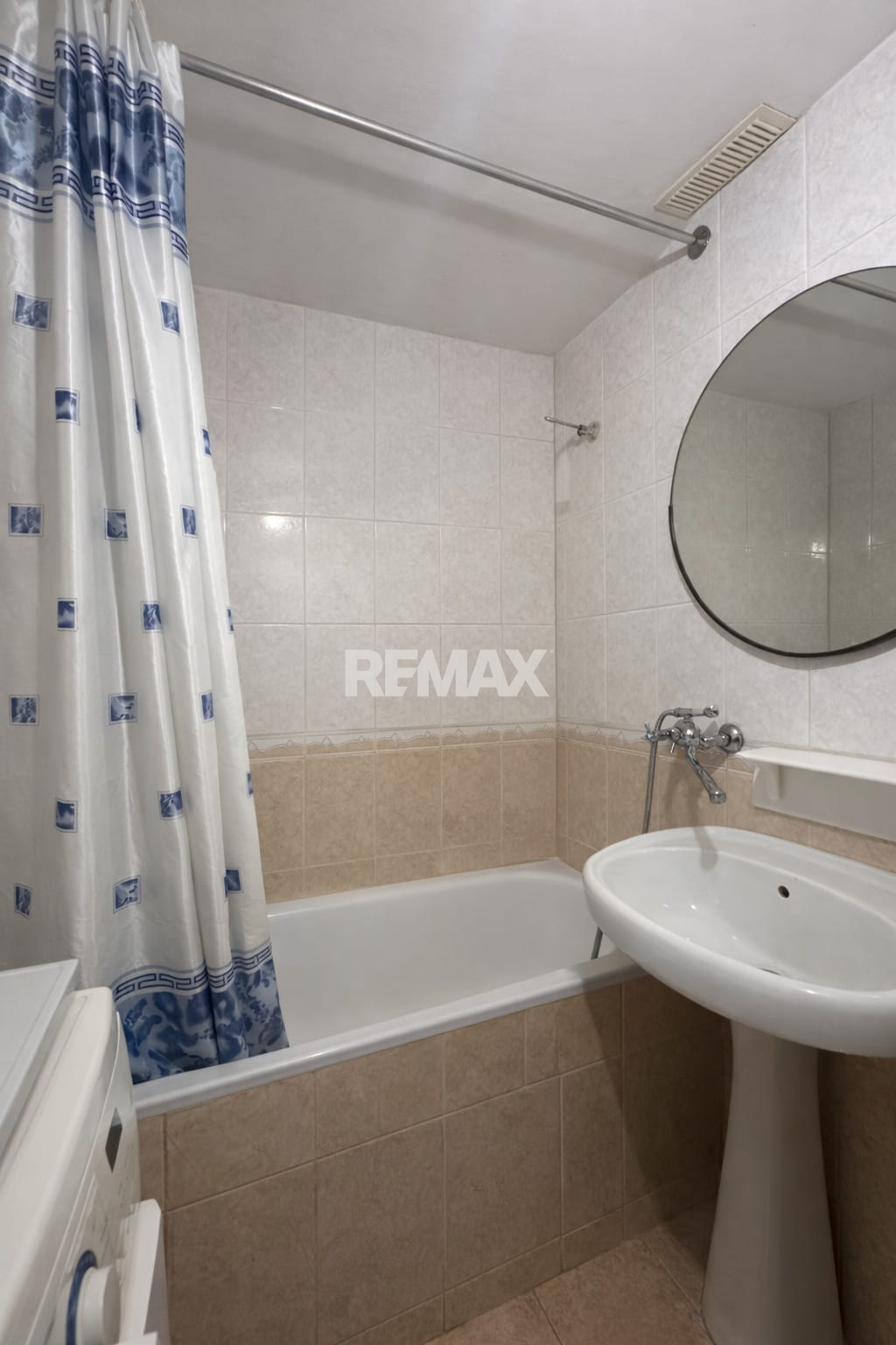 92.800 EUR