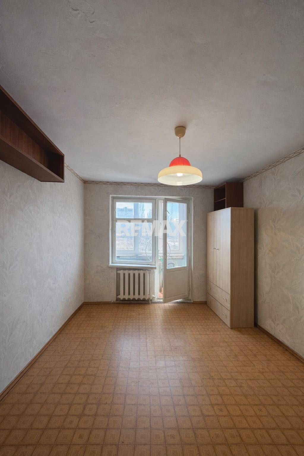 92.800 EUR