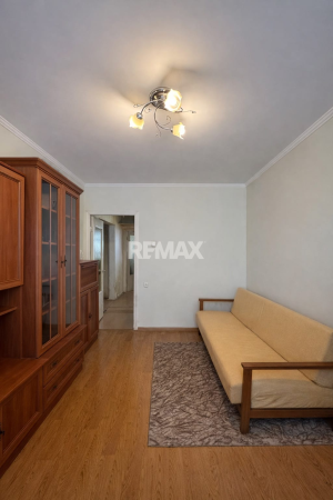 92.800 EUR