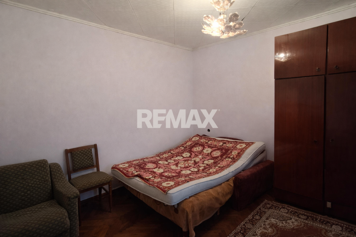129.000 EUR