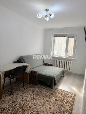 85.900 EUR