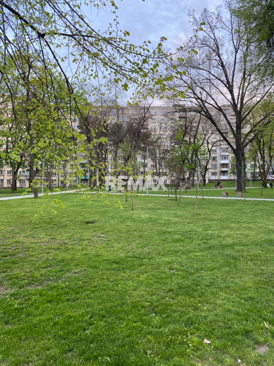 159.900 EUR