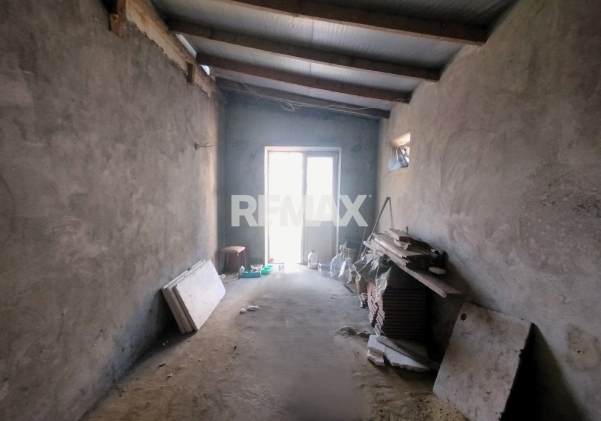 145.000 EUR