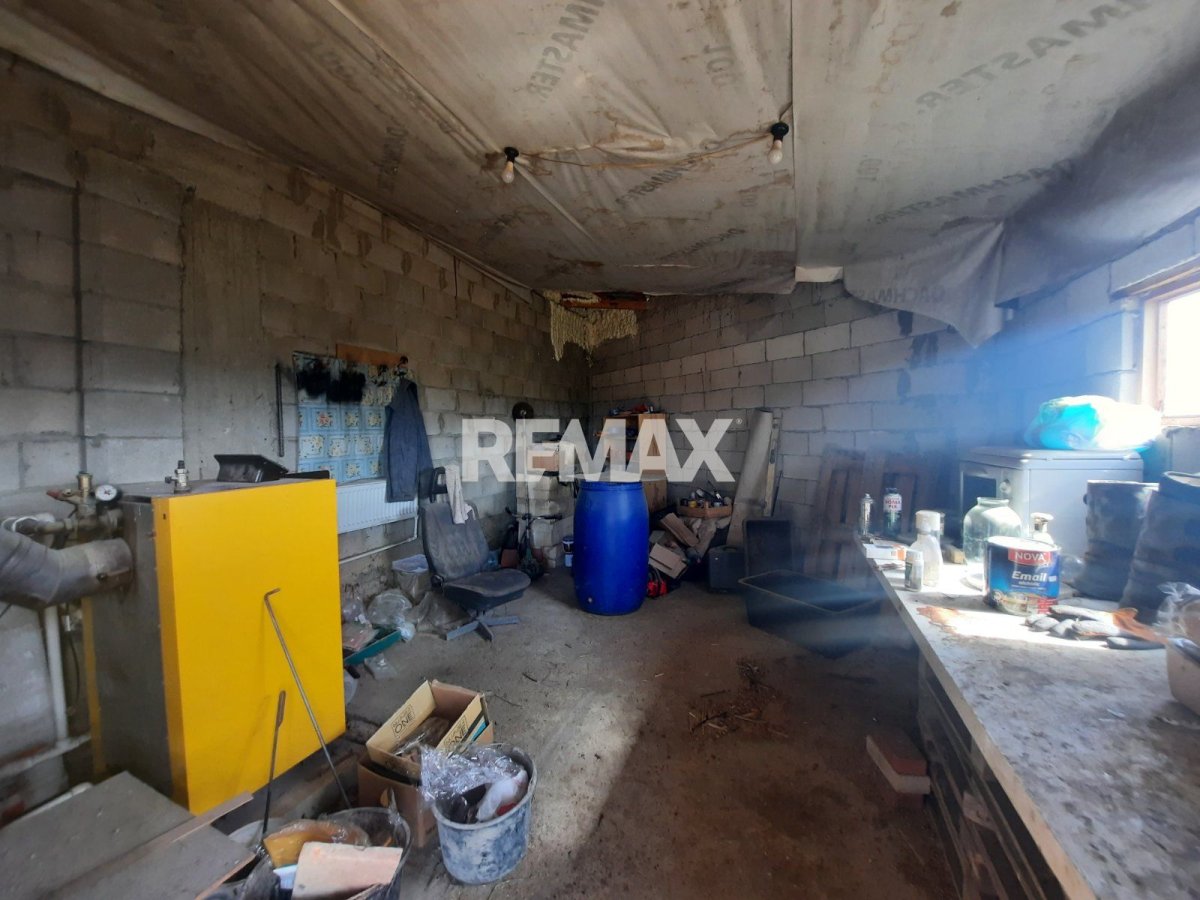 98.000 EUR