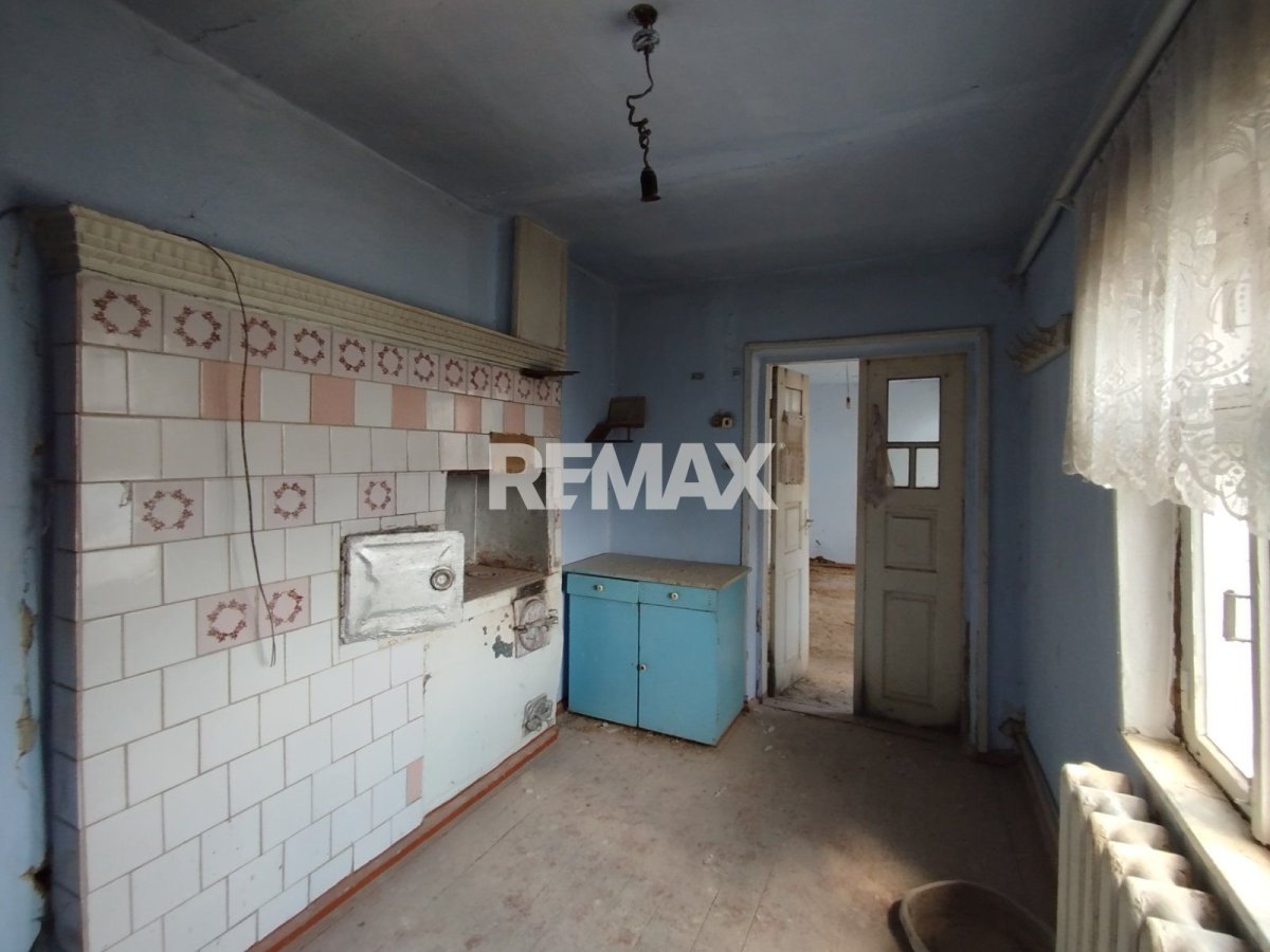 6.500 EUR