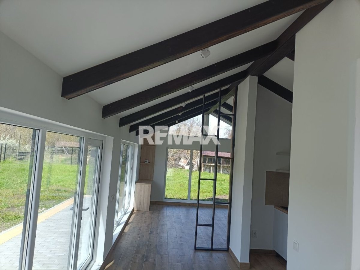 110.000 EUR