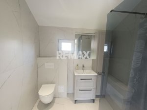 110.000 EUR