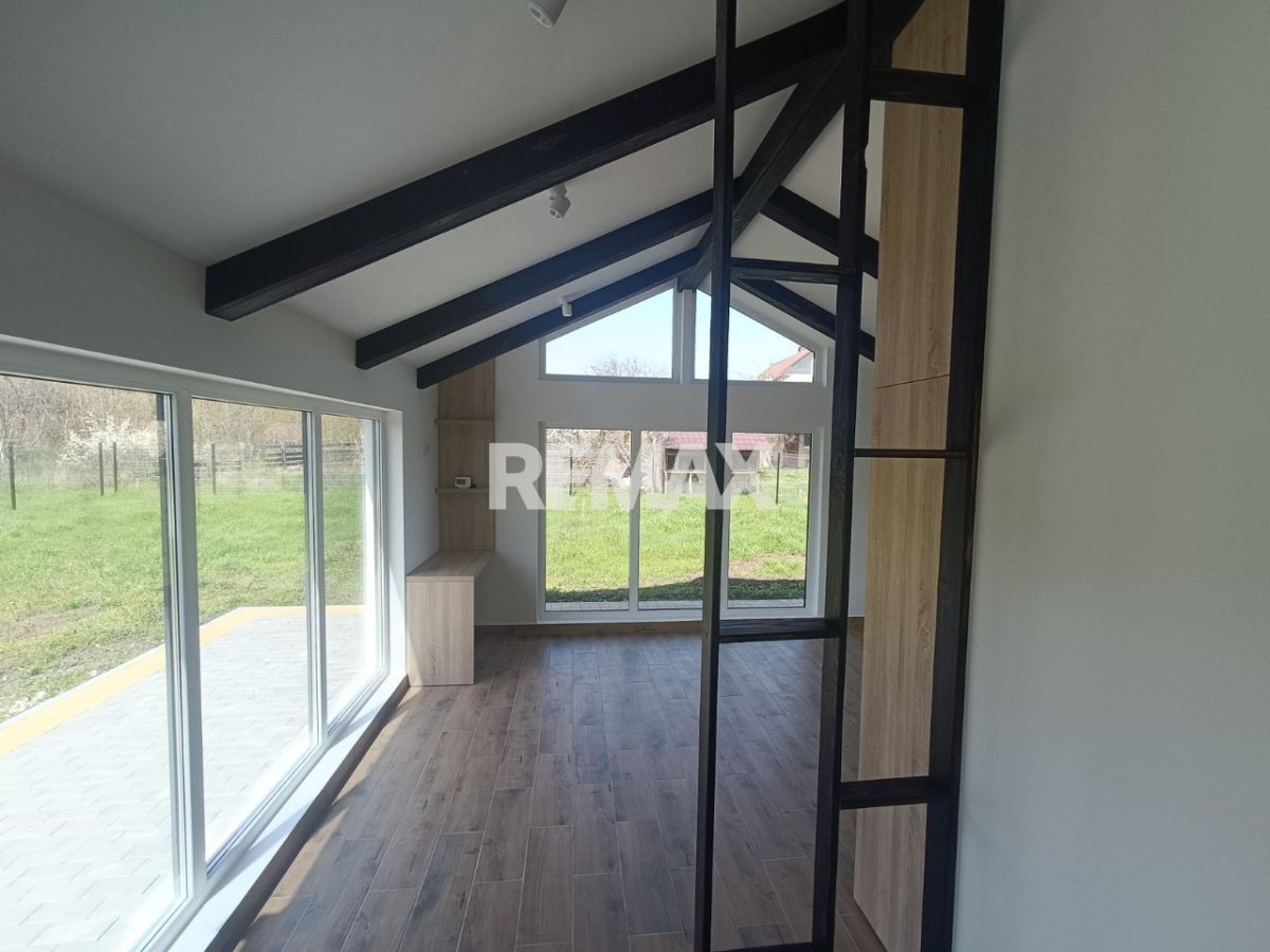 110.000 EUR