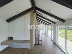 110.000 EUR