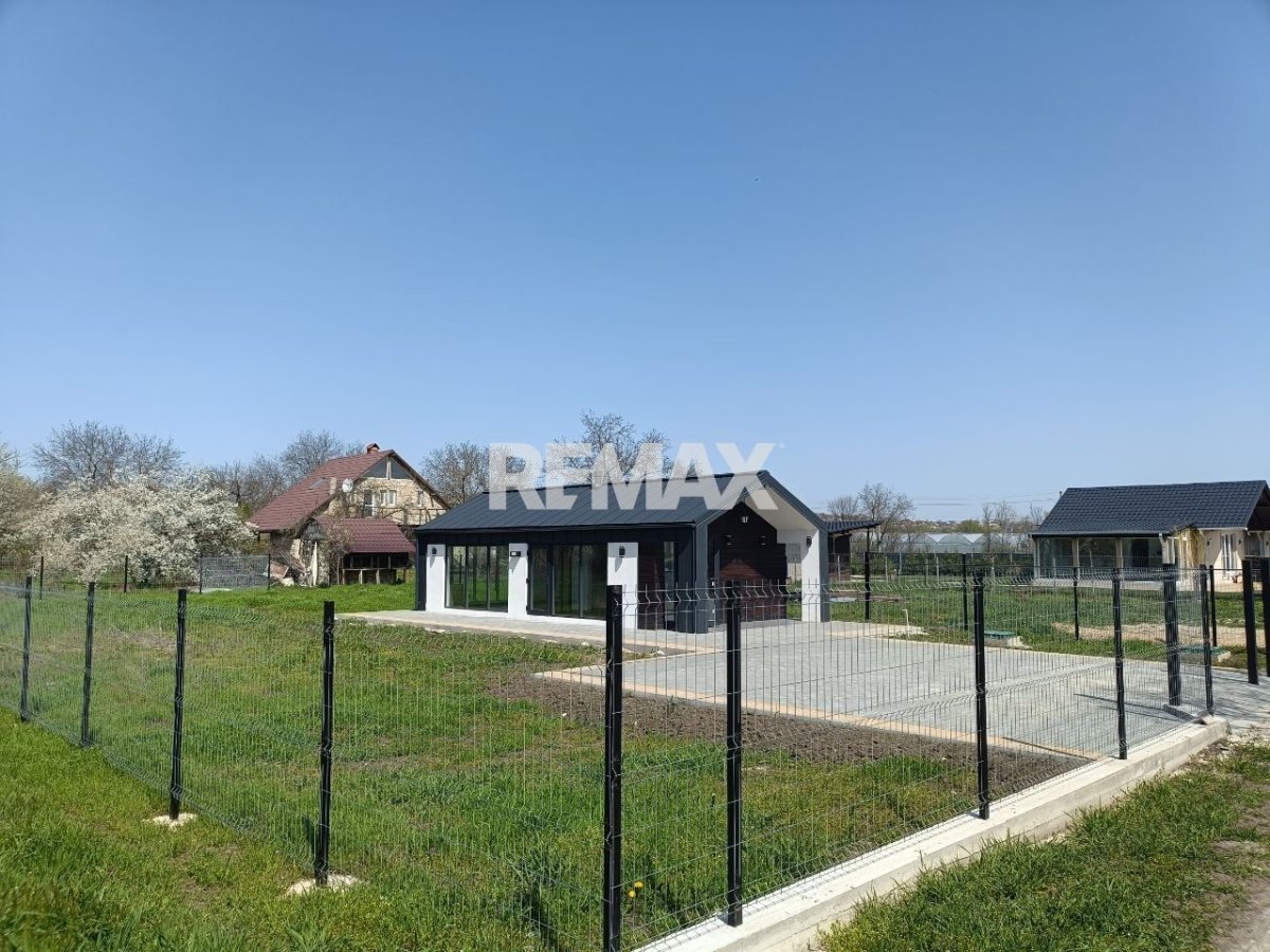 110.000 EUR