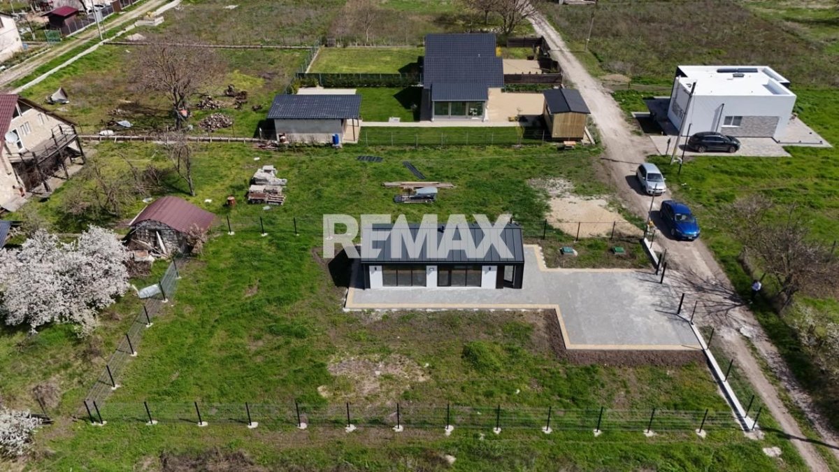110.000 EUR