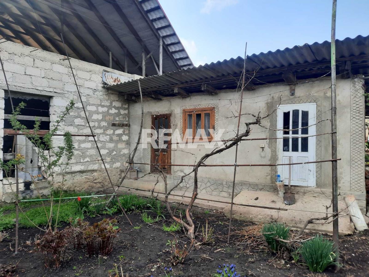35.000 EUR